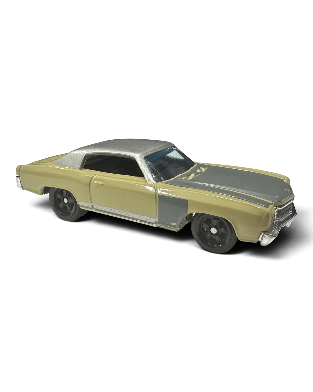 VaultifyUK Hot Wheels 1970 Monte Carlo die-cast car in cream and grey from the Fast & Furious Tokyo Drift Silver Series.