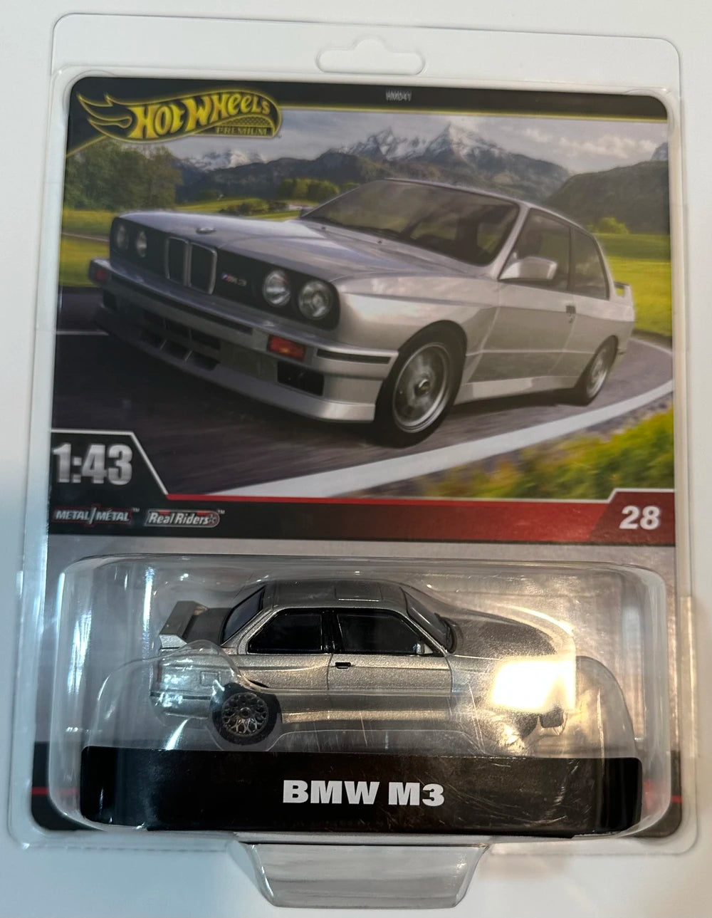 Hot Wheels Premium | 1:43 Metal/Metal Real Riders | Assorted Models