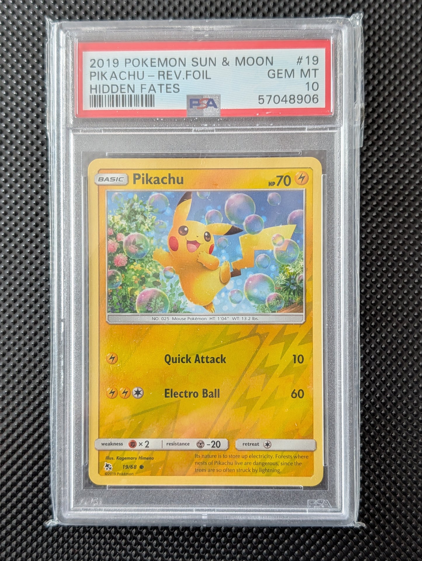 2019 Pokémon TCG | Pikachu #19/68 | Hidden Fates Reverse Holo | PSA 10 GEM MINT