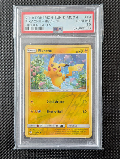 2019 Pokémon TCG | Pikachu #19/68 | Hidden Fates Reverse Holo | PSA 10 GEM MINT