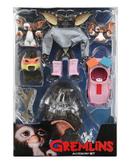 NECA Gremlins 1984 Accessory Set | Gizmo Mini Figures, Cocoon & Pink Car | Movie Collectable