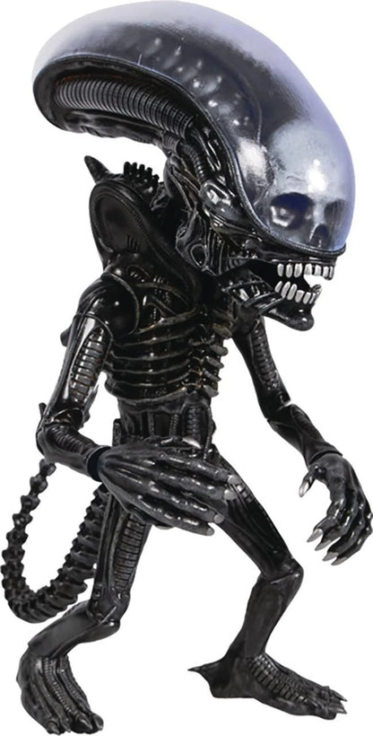 Mezco Designer Series Alien | 7” Xenomorph Action Figure | Sci-Fi Collectable