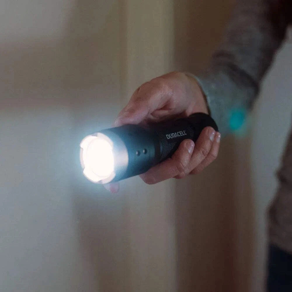 Duracell 350 Lumen Focusing LED Flashlight | 350 lumens | Includes Batteries