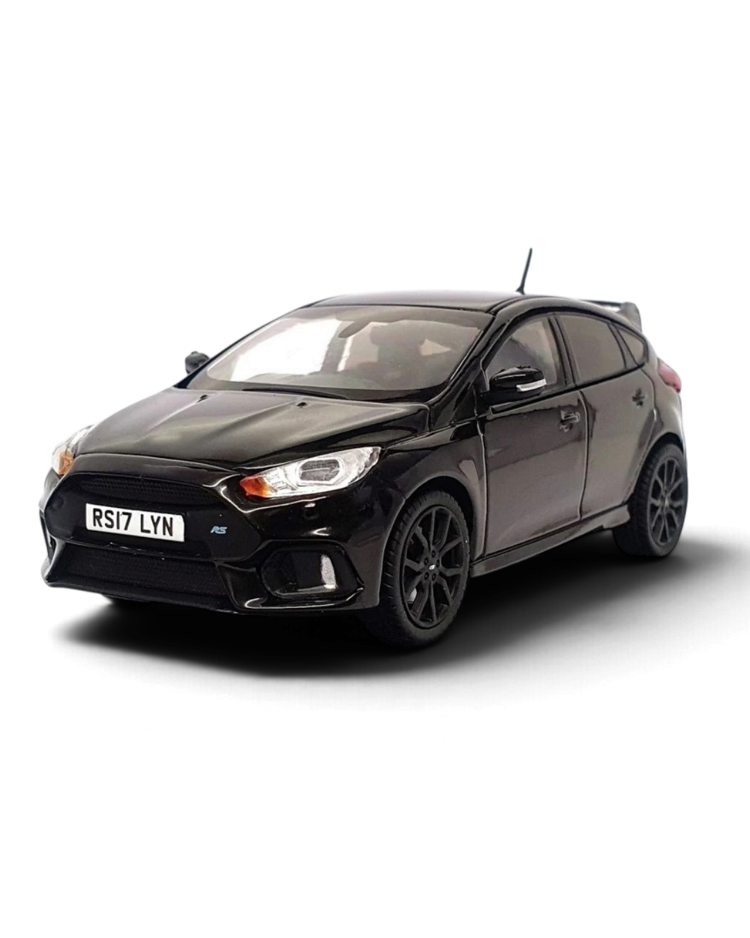 VaultifyUK Corgi Vanguards 1:43 scale Ford Focus Mk3 RS diecast model in shadow black with black forged wheels.