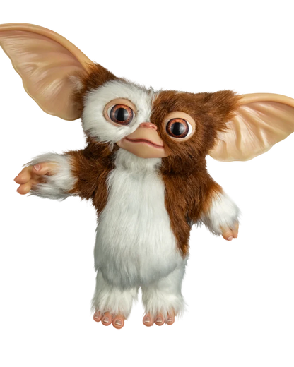 VaultifyUK 1:1 scale Gizmo Mogwai prop from Gremlins 2 with brown and white faux fur and large posable ears.
