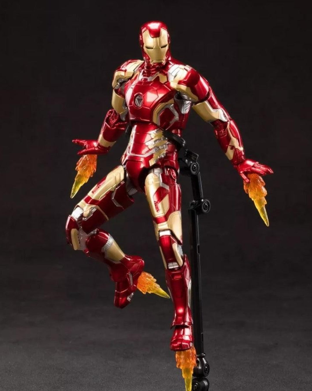 VaultifyUK ZD Toys Iron Man Mark 43 1/10 action figure in red and gold armour with flight effect parts on a stand