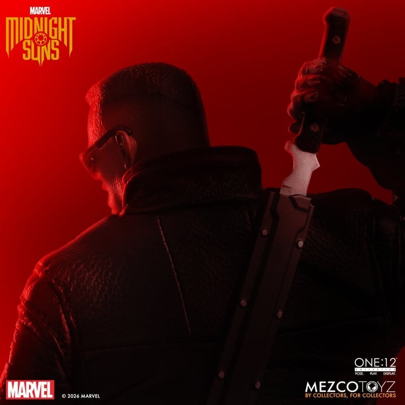 VaultifyUK Mezco Marvel Blade Midnight Sons action figure back view with katana in red lighting