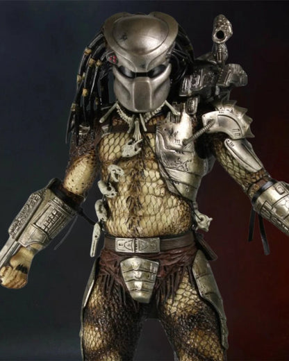 VaultifyUK NECA Predator Jungle Hunter 1/4 scale collectible figure with LED light-up helmet and detailed armour