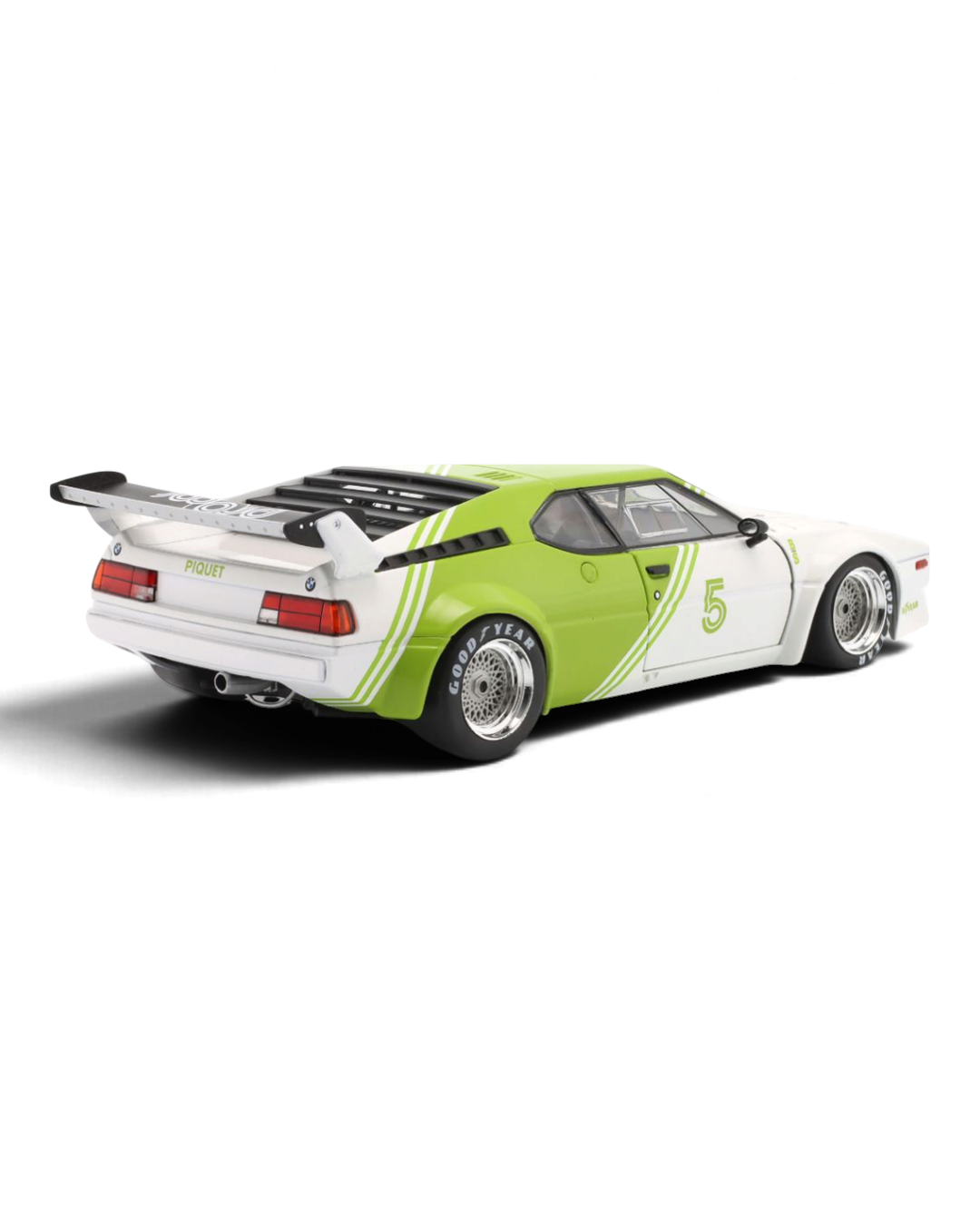 Werk83 1:18 BMW M1 Procar #5 Nelson Piquet 1980, rear three-quarter view showing rear wing and louvres
